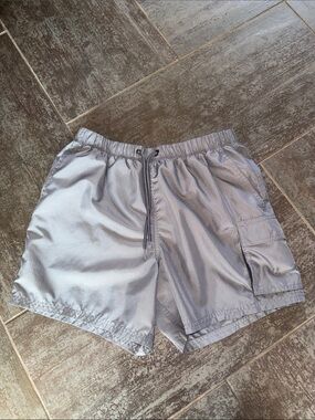 Men’s Nike Light Gray Men's athletic Shorts with Cargo Pocket